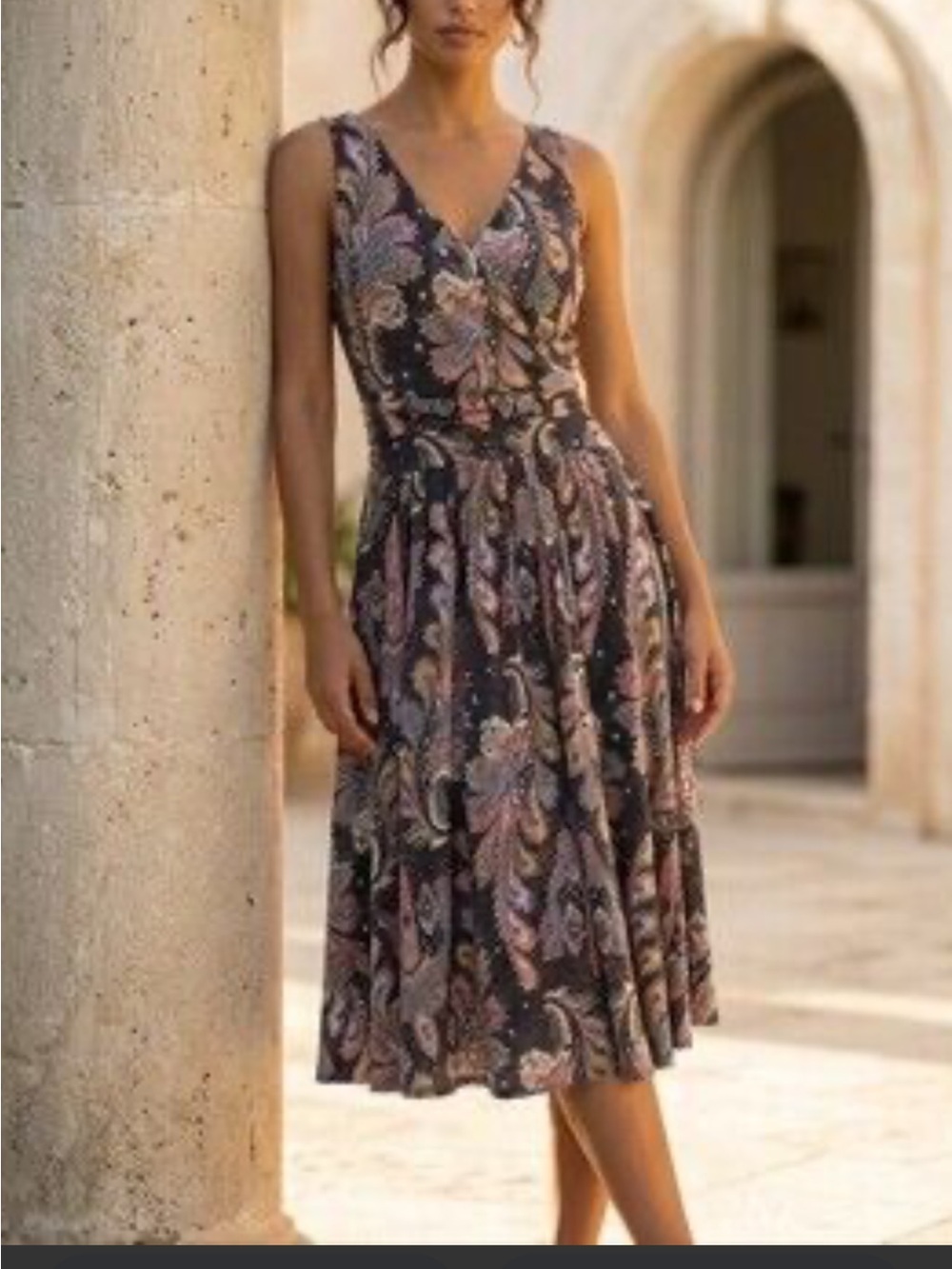 Anthropologie Maeve Leslie V-Neck Floral Print Midi Dress. Size Large